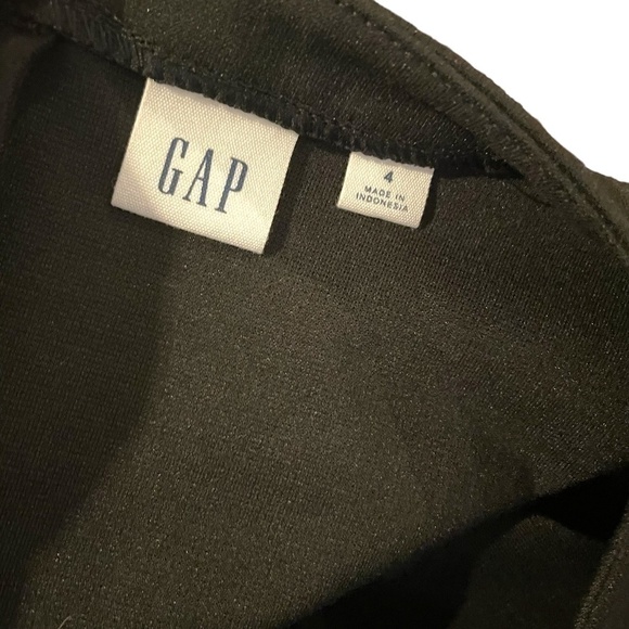 Perfect Little black Dress 🤍 - Picture 6 of 8